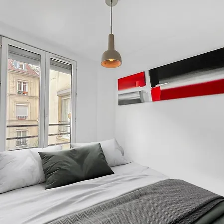 Joli Cocon Pour 2 Personnes Dans Le 10e Paris