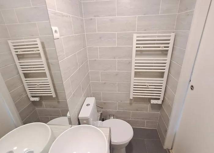 Joli Cocon Pour 2 Personnes Dans Le 10e Paris