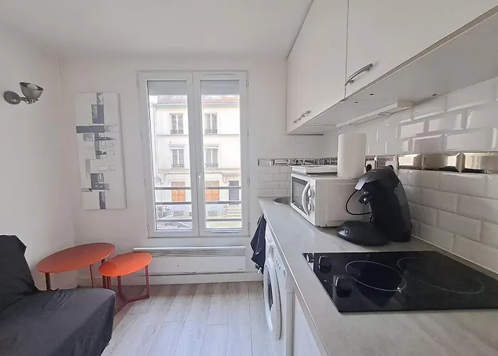 Joli Cocon Pour 2 Personnes Dans Le 10e *